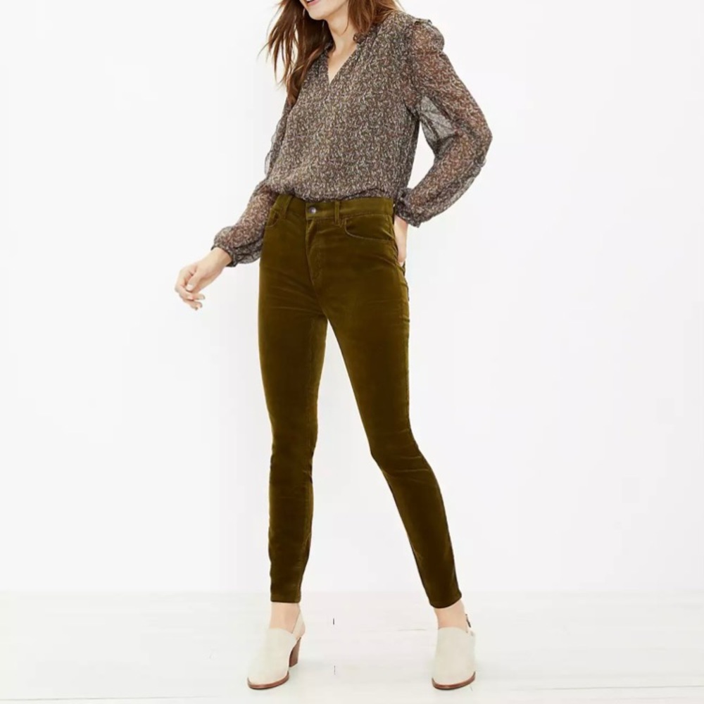 NWT LOFT High-Waist Skinny Corduroy Pants in Olive